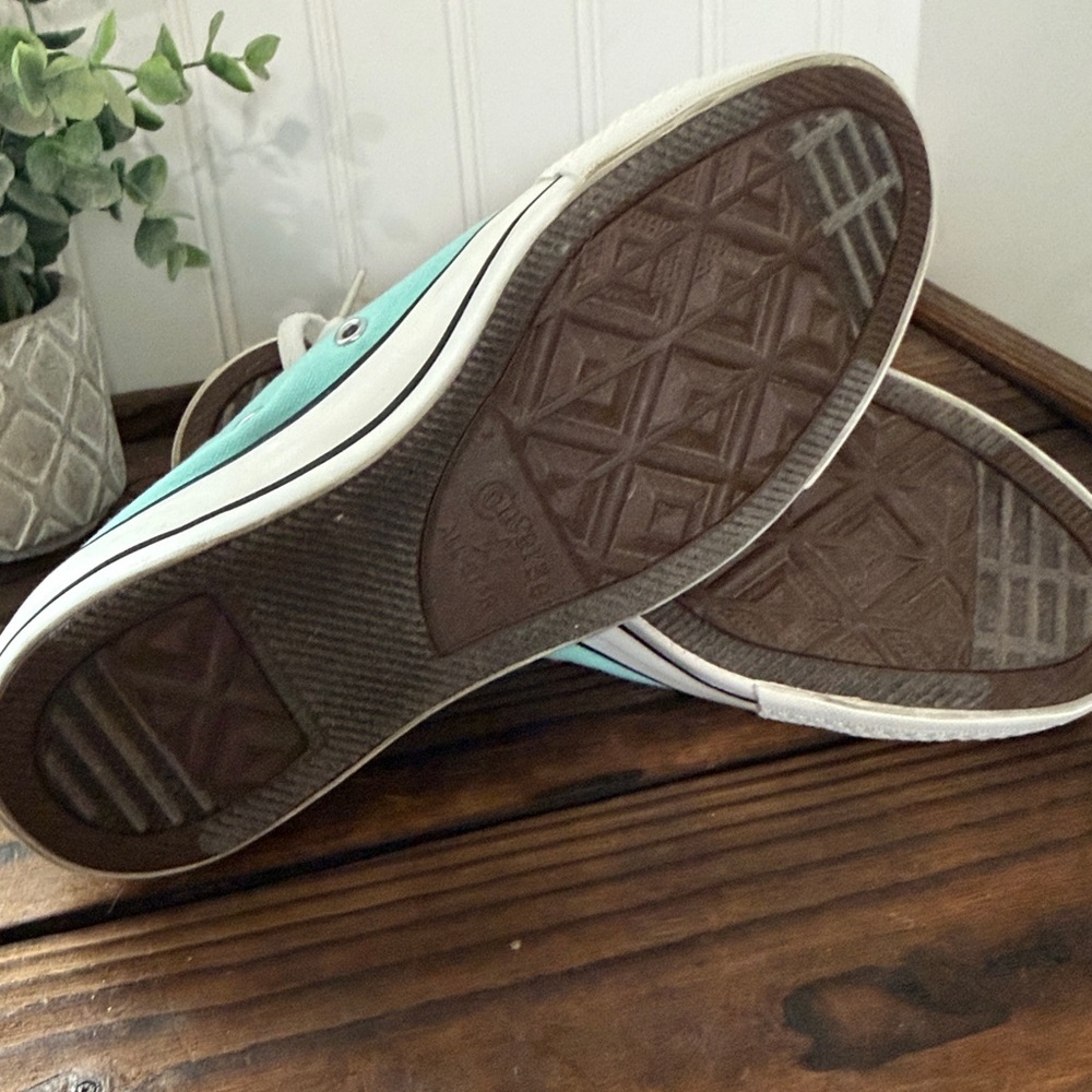 Tiffany Blue Converse Chuck Taylor All Star Aqua Low-Top Sneakers - Picture 8 of 8